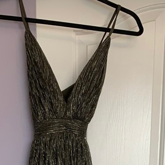 Lễ chateau dress xs-can fit small - Picture 1 of 2